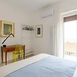 Seafront Balcony Aci Castello, Private Parking *