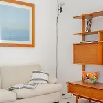 Seafront Balcony Aci Castello, Private Parking Appartamento