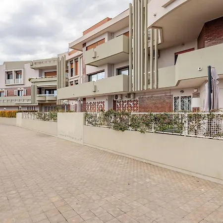 Appartamento Seafront Balcony Aci Castello, Private Parking *