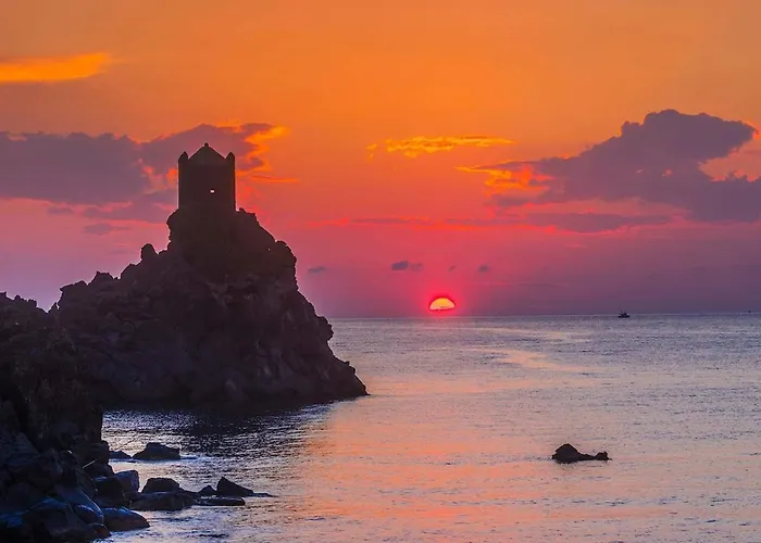 公寓 Seafront Balcony Aci Castello, Private Parking *