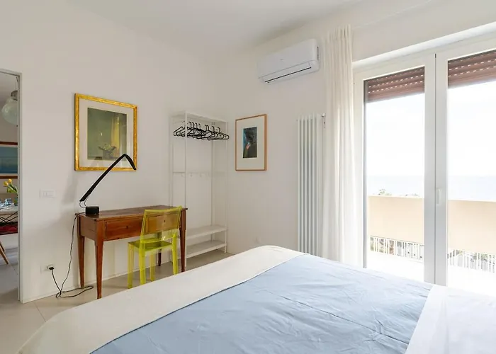 Seafront Balcony Aci Castello, Private Parking *