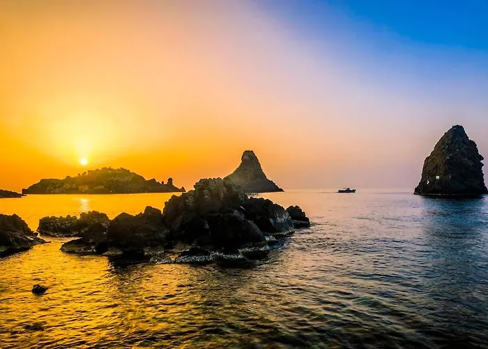 公寓 Seafront Balcony Aci Castello, Private Parking