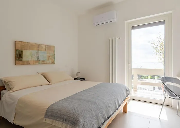 公寓 Seafront Balcony Aci Castello, Private Parking *