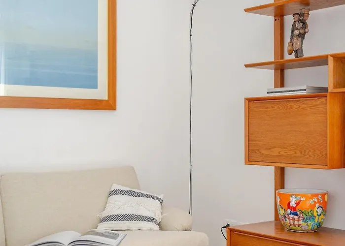 Seafront Balcony Aci Castello, Private Parking 公寓